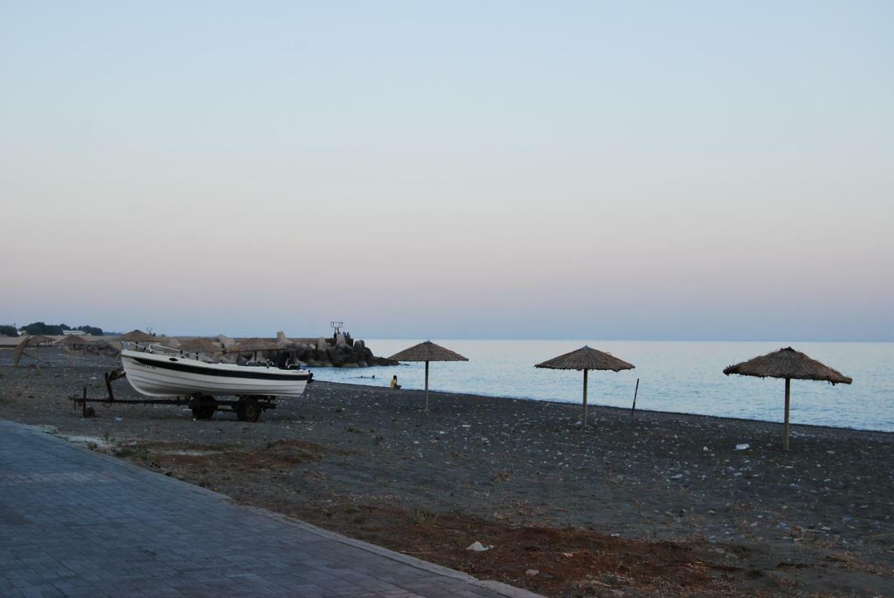 Hatzidakis Beach Retreat Ierapetra  Exterior photo